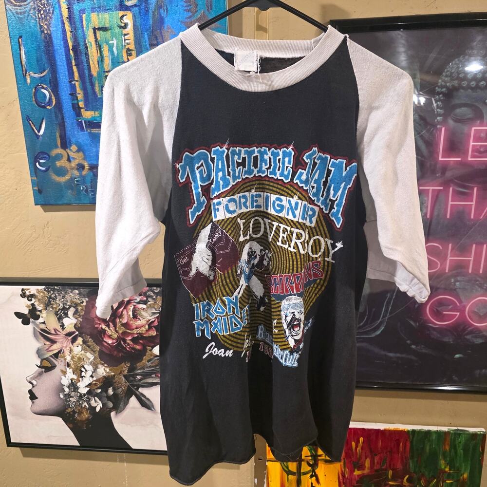Vintage 1982 Pacific Jam Iron Maiden Scorpions Concert Rock Band Raglan Tee S